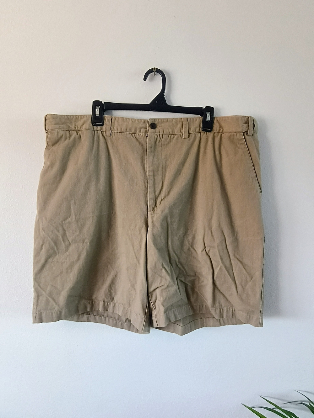 Geoffrey Beene Men's Khaki Chino Shorts Adjustable Waist Flat Front Size 42